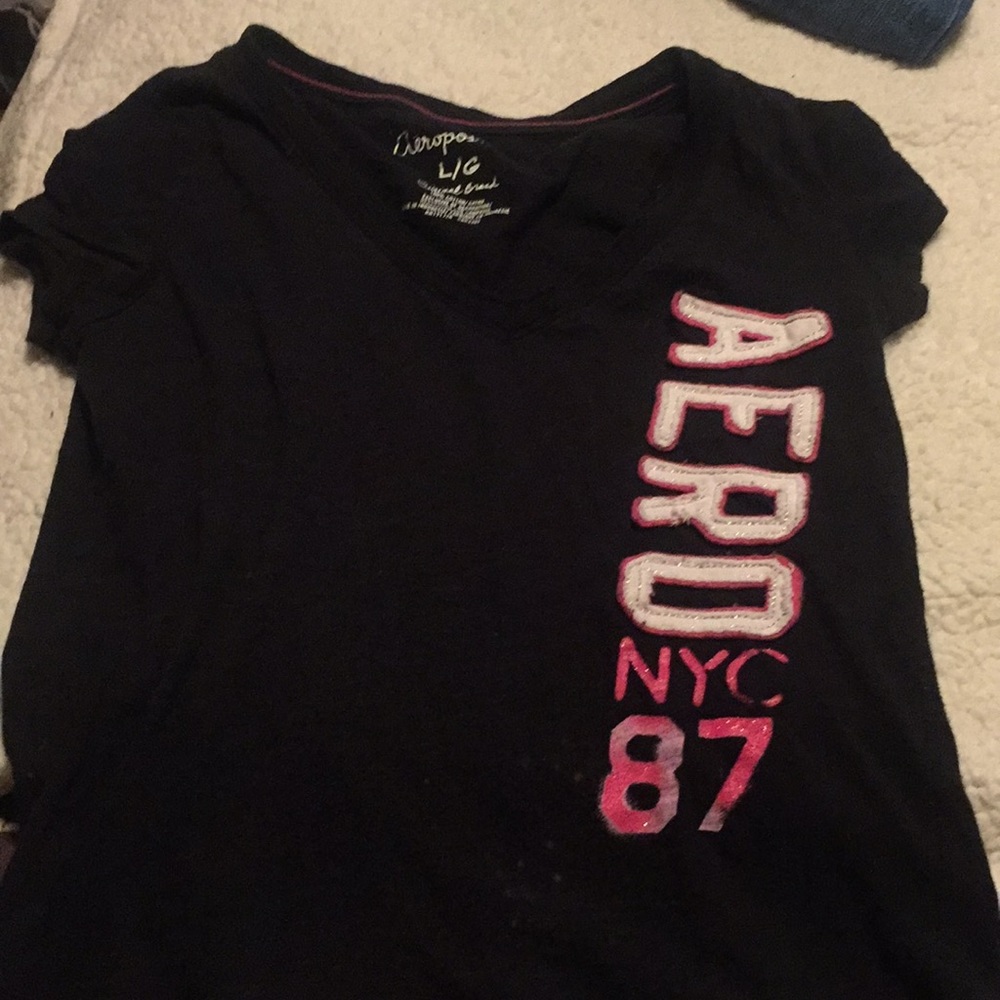 3/$15🥰Aero shirt free w bundle